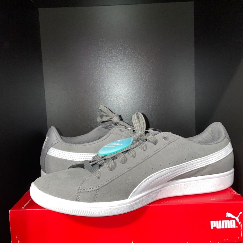 PUMA Ladies Vikky Suede